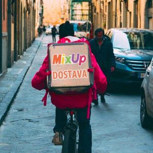 dostava pijače ponoči